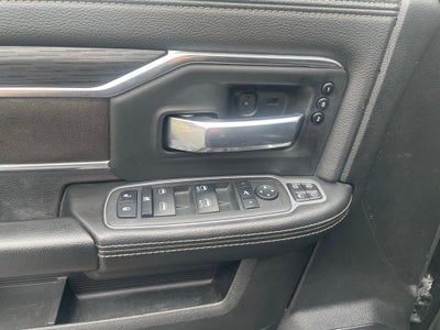 2024 RAM 3500 Laramie - 4WD - ONE OWNER CLEAN CARFAX