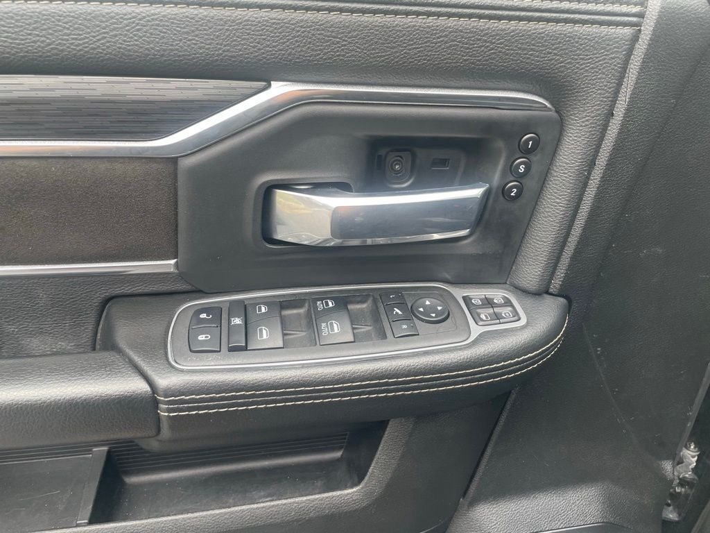 2024 RAM 3500 Laramie - 4WD - ONE OWNER CLEAN CARFAX