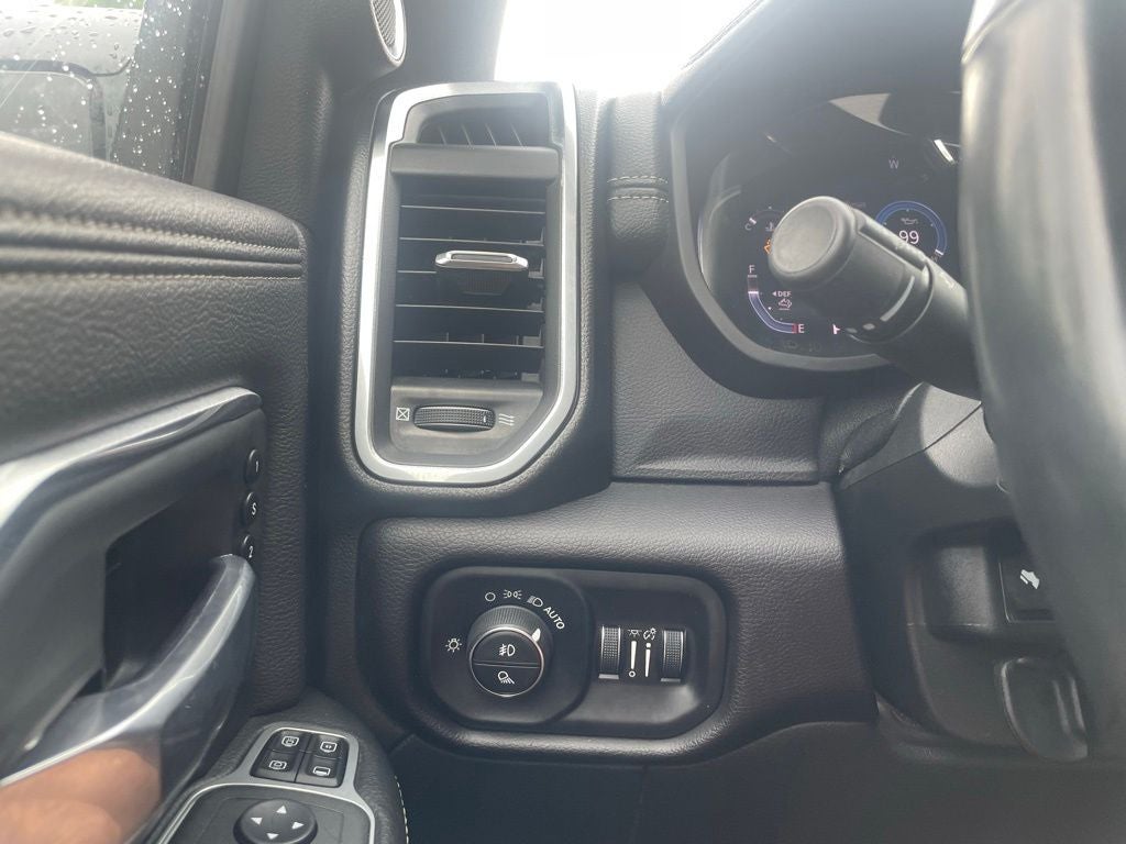 2024 RAM 3500 Laramie - 4WD - ONE OWNER CLEAN CARFAX