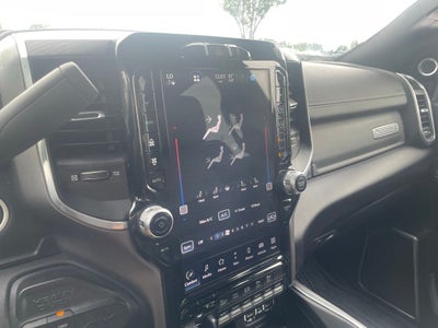 2024 RAM 3500 Laramie - 4WD - ONE OWNER CLEAN CARFAX