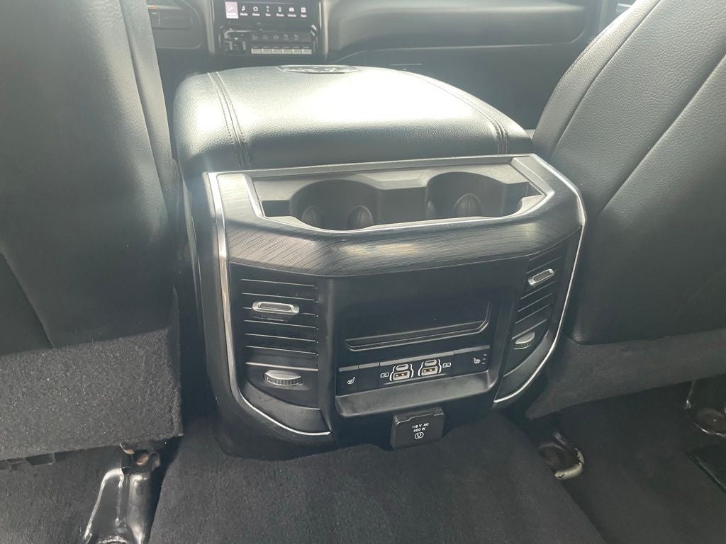 2024 RAM 3500 Laramie - 4WD - ONE OWNER CLEAN CARFAX