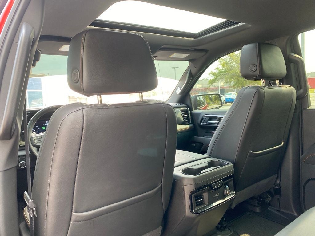 2025 GMC Sierra 1500 AT4 - TECH PKG - ONE OWNER - SUNROOF
