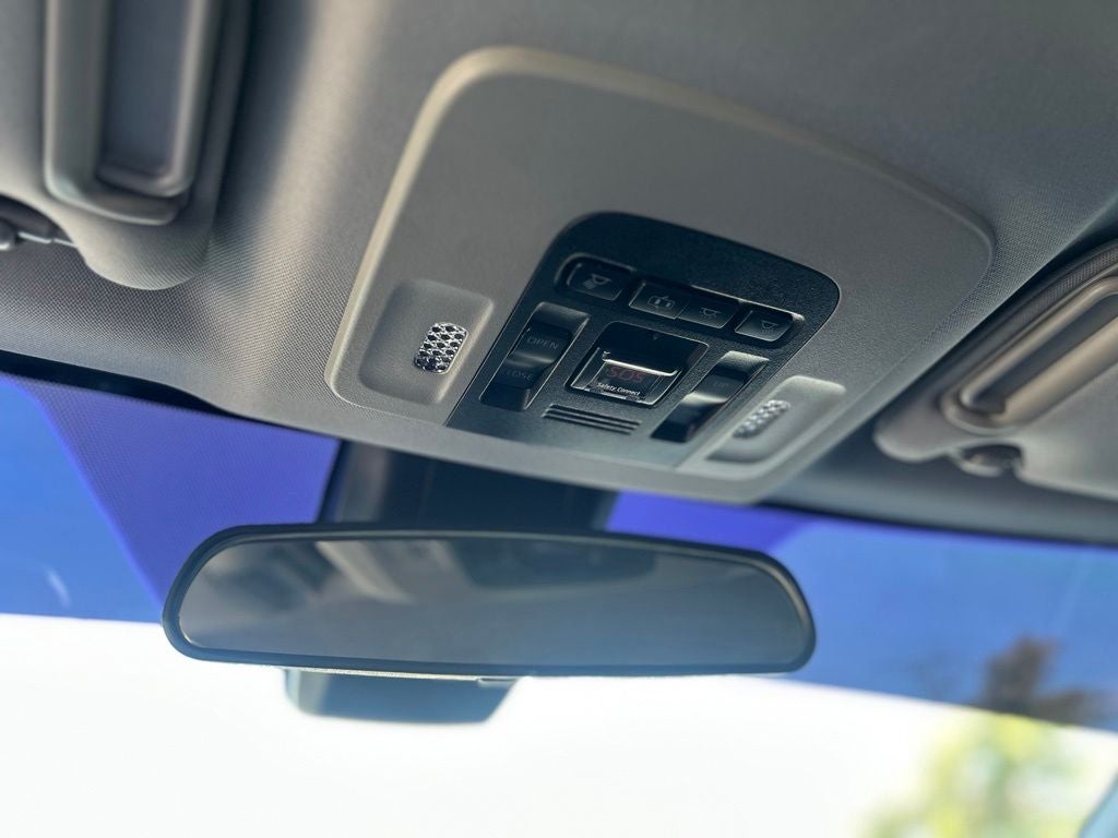 2019 Toyota Camry SE - FORD BLUE CERTIFIED