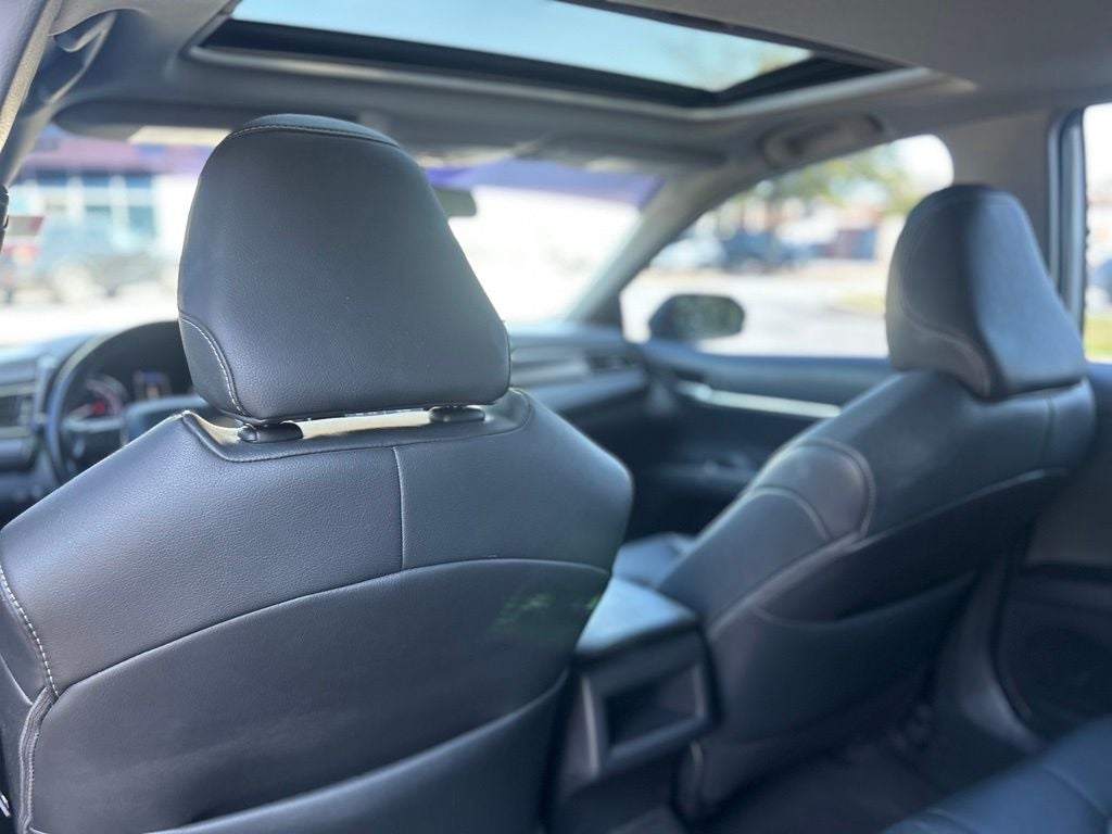 2019 Toyota Camry SE - FORD BLUE CERTIFIED