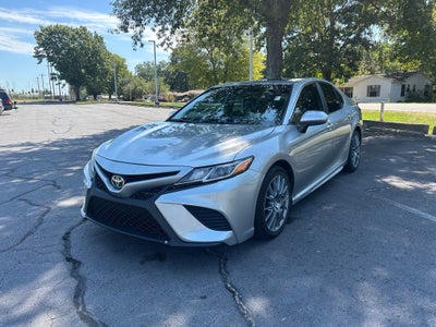 2019 Toyota Camry SE - FORD BLUE CERTIFIED