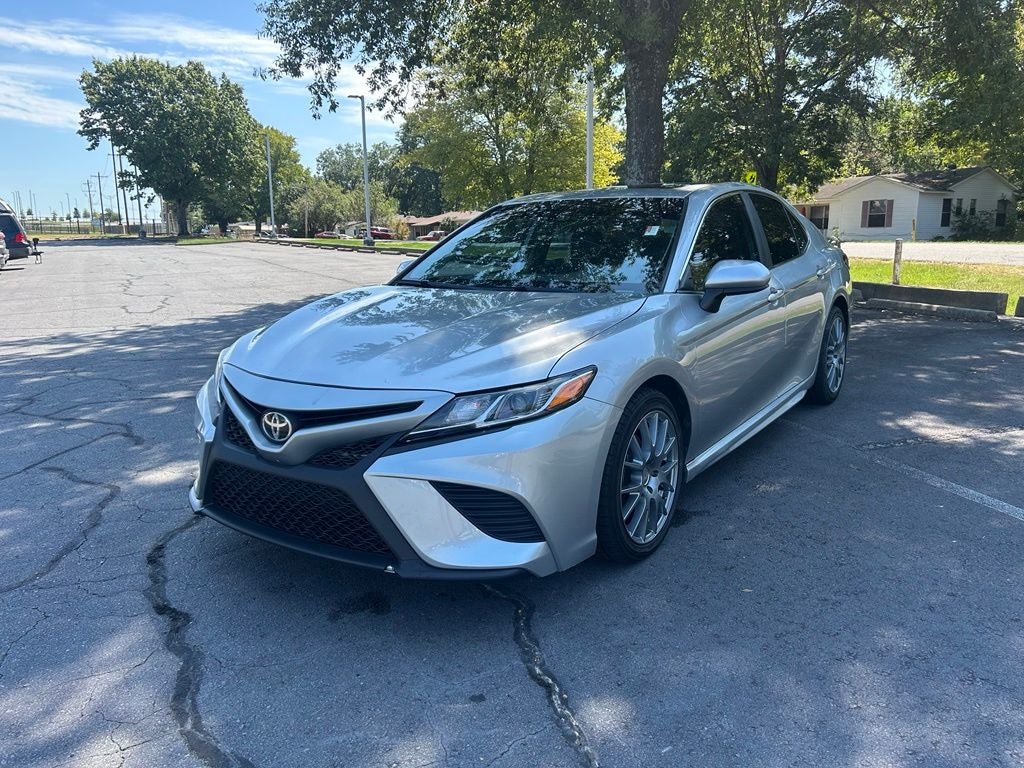 2019 Toyota Camry SE - FORD BLUE CERTIFIED