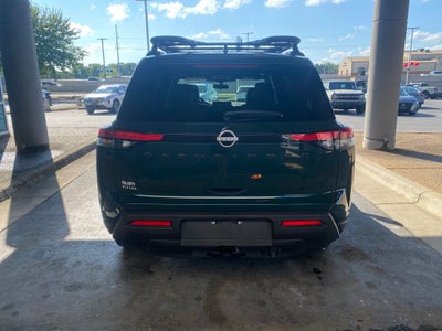 2025 Nissan Pathfinder Rock Creek - 4WD - CLEAN CARFAX ONE OWNER