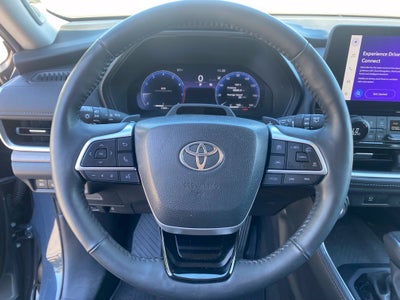 2024 Toyota Grand Highlander Platinum - AWD - CARFAX ONE OWNER - LOW MILES!