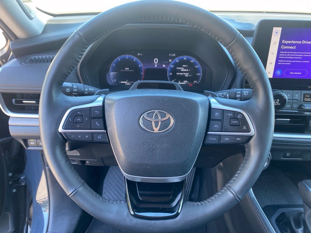 2024 Toyota Grand Highlander Platinum - AWD - CARFAX ONE OWNER - LOW MILES!
