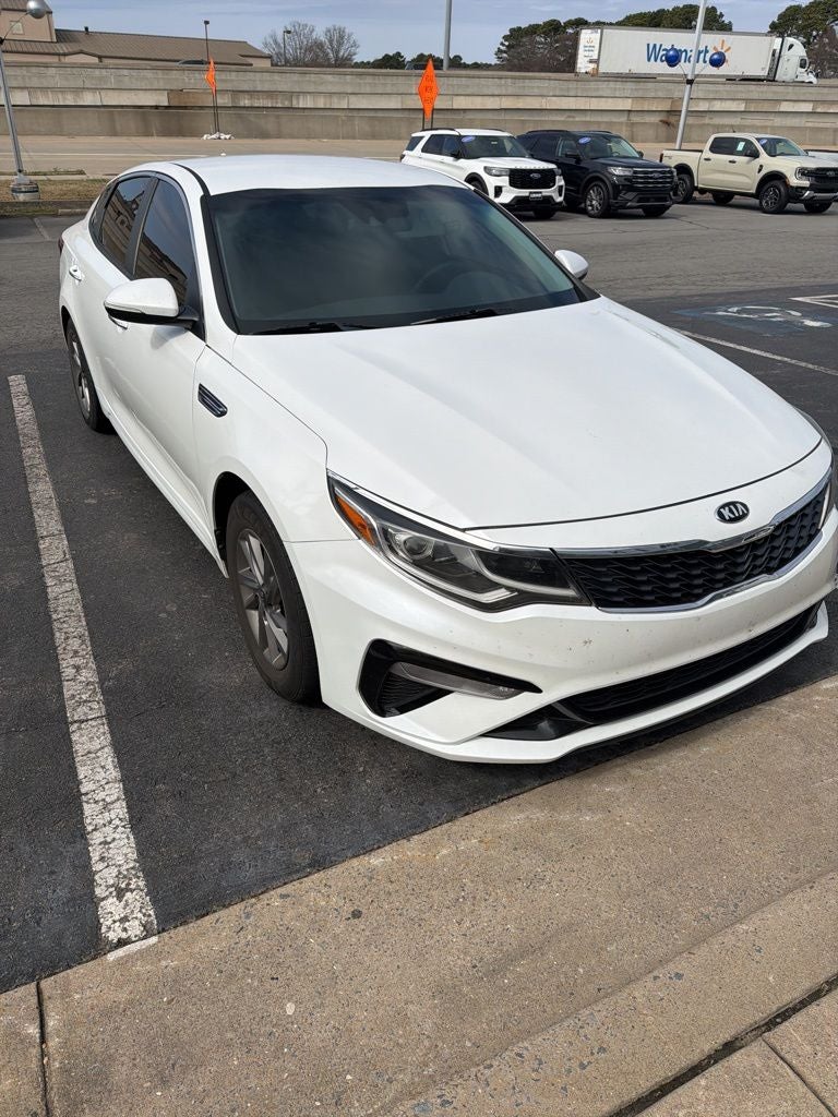 2020 Kia Optima LX