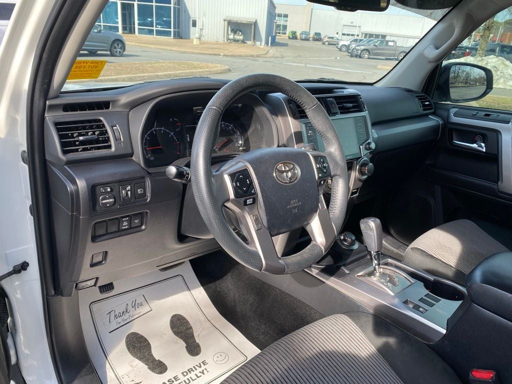 2022 Toyota 4Runner SR5