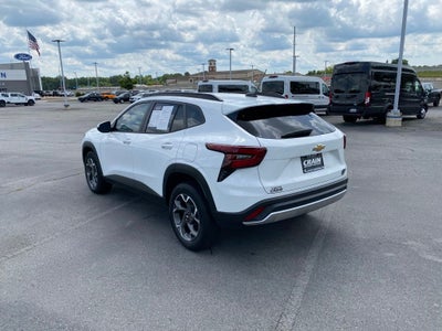 2024 Chevrolet Trax LT