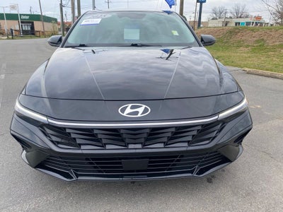 2025 Hyundai Elantra Limited