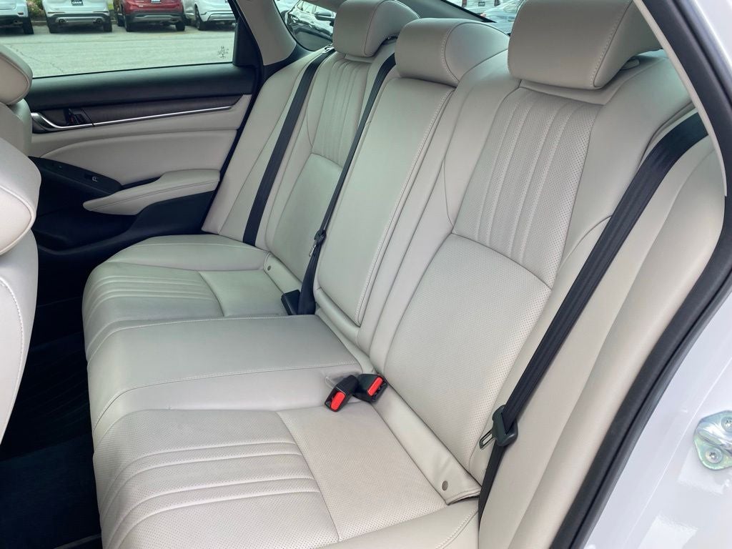 2022 Honda Accord Hybrid Touring