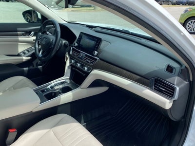 2022 Honda Accord Hybrid Touring