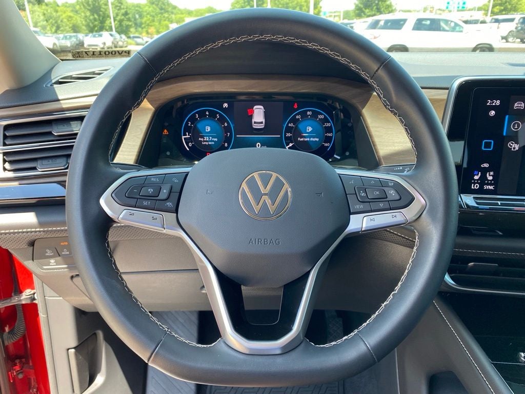 2024 Volkswagen Atlas 2.0T SE w/Technology