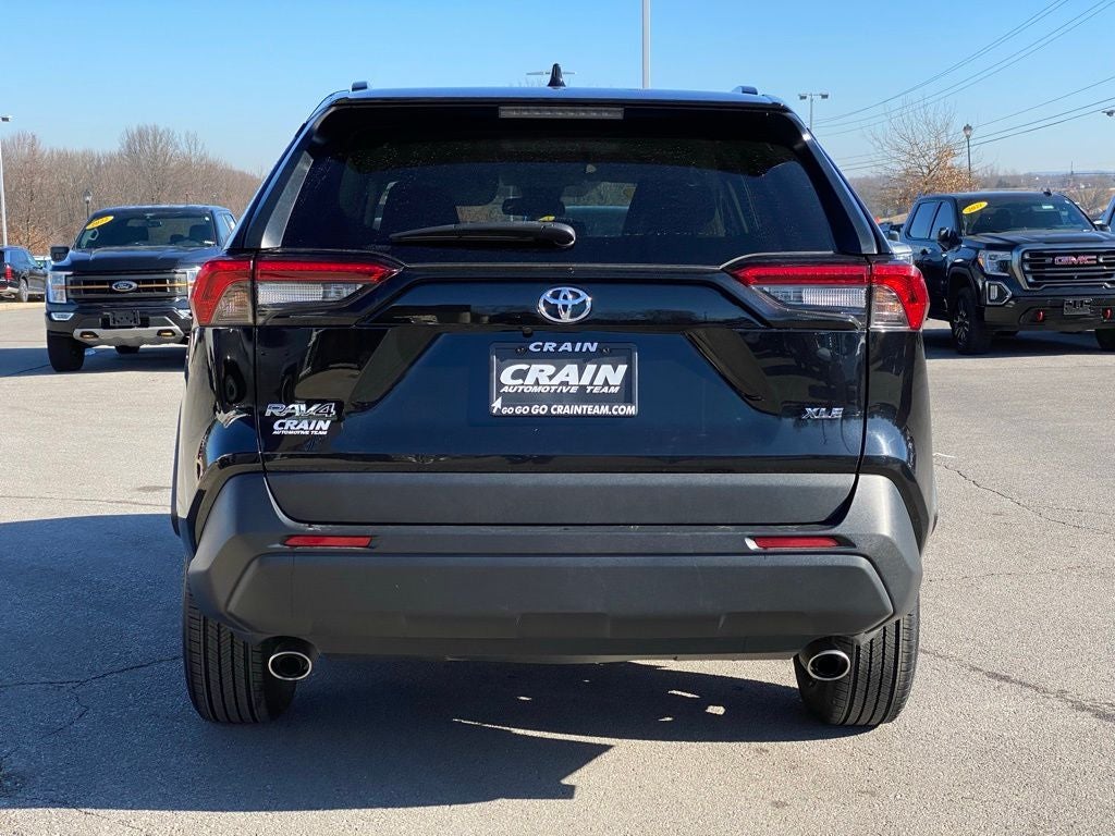 2024 Toyota RAV4 XLE