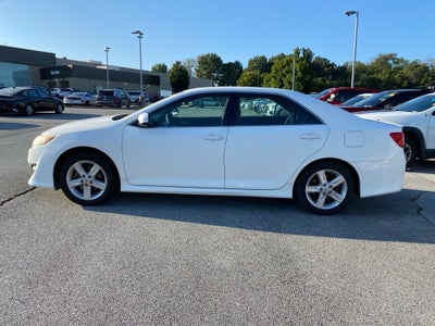 2014 Toyota Camry SE
