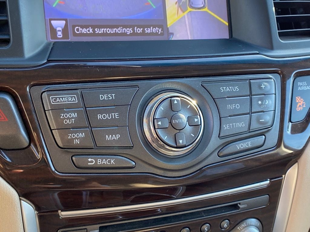 2015 Nissan Pathfinder SL