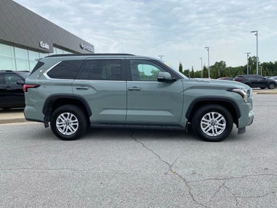 2025 Toyota Sequoia SR5