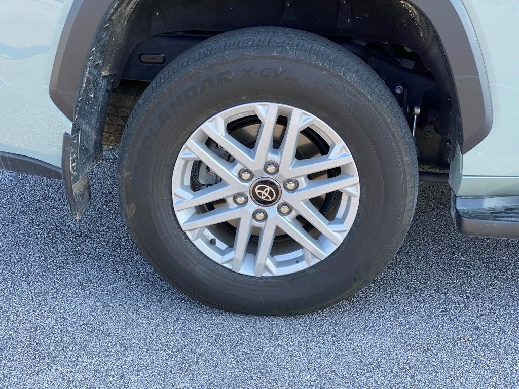 2025 Toyota Sequoia SR5