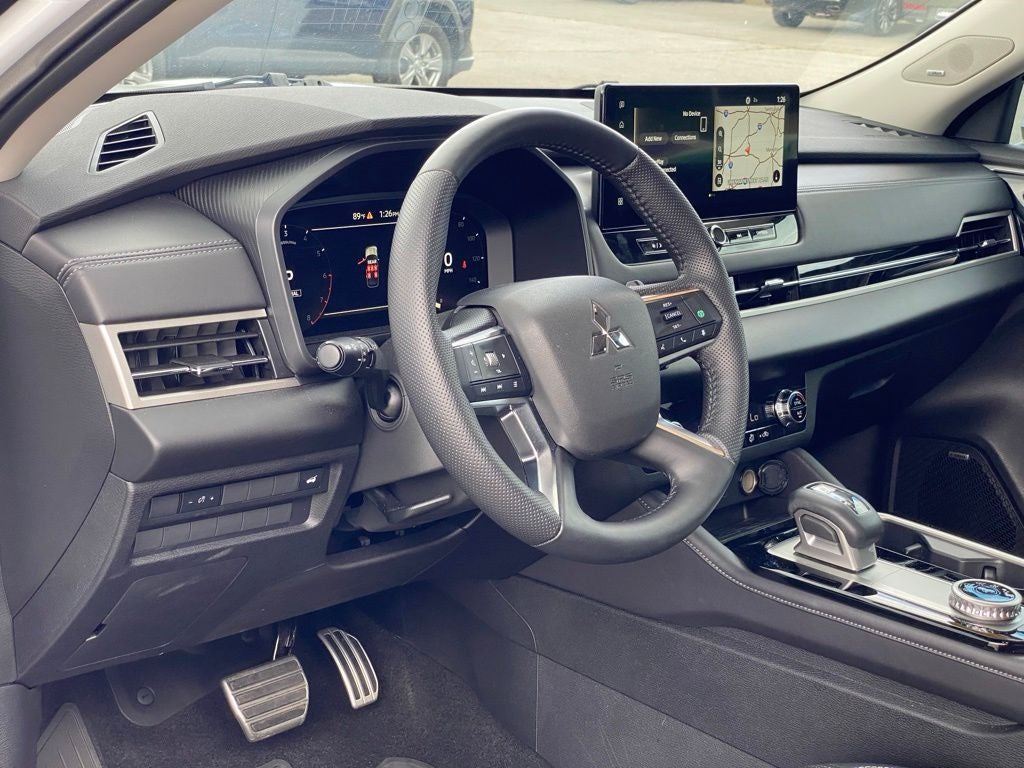 2025 Mitsubishi Outlander SEL