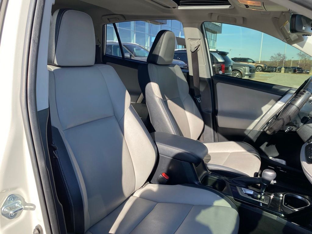 2017 Toyota RAV4 Limited