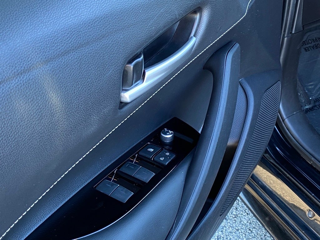 2021 Toyota Corolla Hatchback SE HATCHBACK