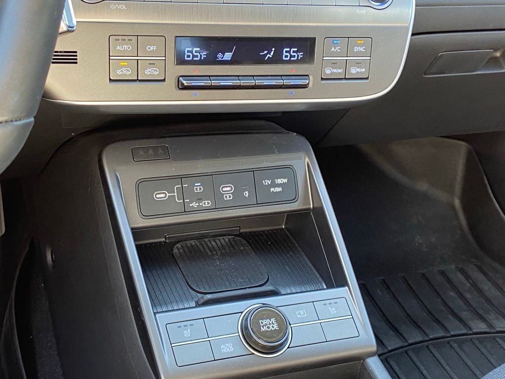 2025 Hyundai Kona SEL Convenience