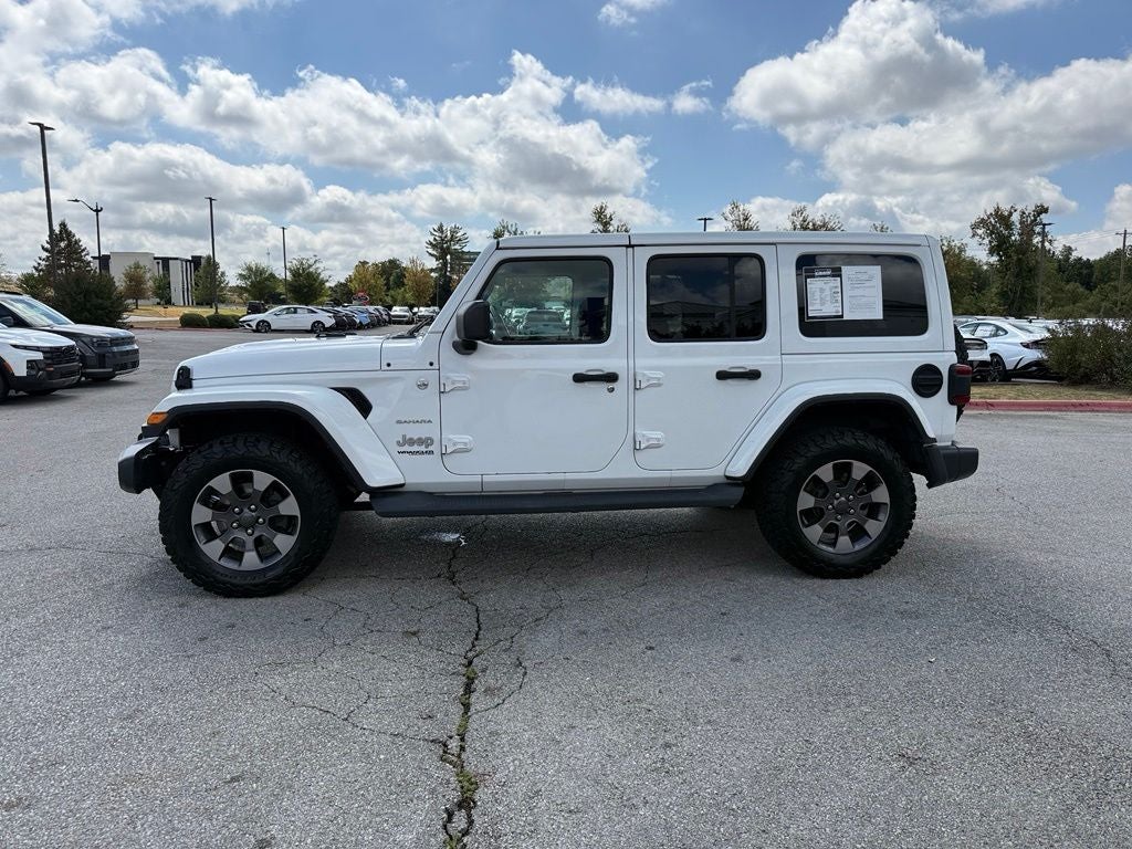 2019 Jeep Wrangler Unlimited Sahara - 4WD / CLEAN CARFAX / DANA AXLE