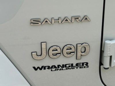 2019 Jeep Wrangler Unlimited Sahara - 4WD / CLEAN CARFAX / DANA AXLE