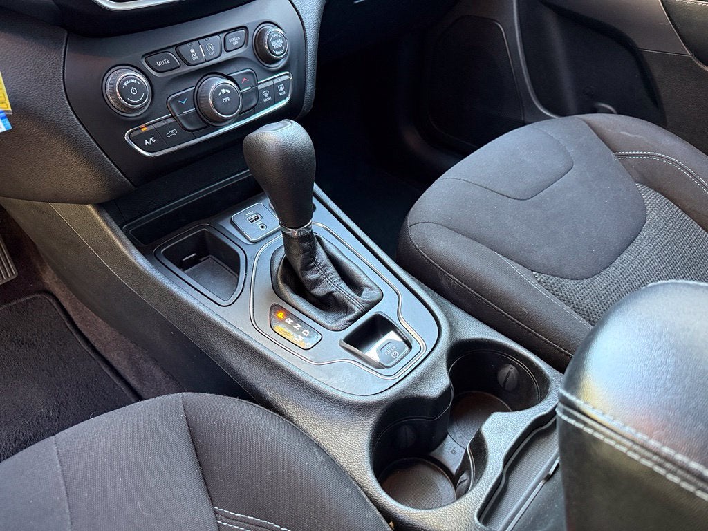 2019 Jeep Cherokee Latitude
