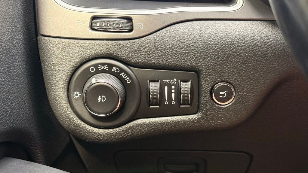 2019 Jeep Cherokee Latitude Plus CLEAN CARFAX