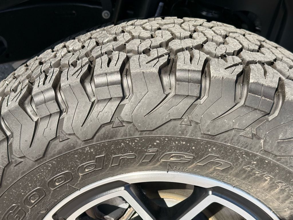 2025 Jeep Wrangler Rubicon ONE OWNER CARFAX