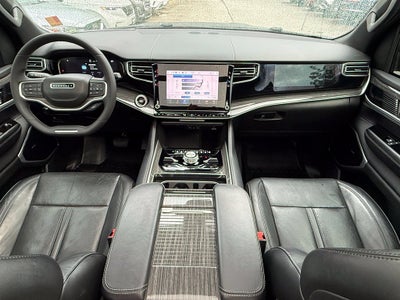 2022 Jeep Wagoneer Series III - 4WD / PANORAMIC SUNROOF / CLEAN CARFAX