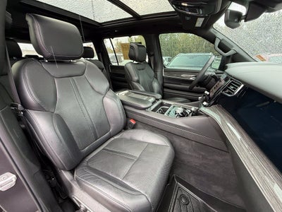 2022 Jeep Wagoneer Series III - 4WD / PANORAMIC SUNROOF / CLEAN CARFAX
