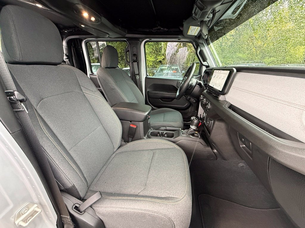 2024 Jeep Gladiator Sport - 4WD / CARFAX ONE OWNER
