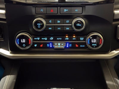 2024 Ford Expedition Max XLT - 4WD / PANORAMIC SUNROOF / ONE OWNER