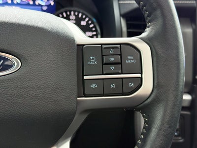 2024 Ford Expedition Max XLT - 4WD / PANORAMIC SUNROOF / ONE OWNER