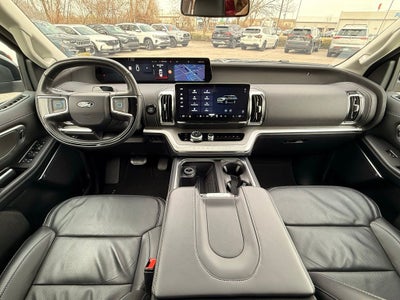 2025 Ford Expedition Platinum 4WD