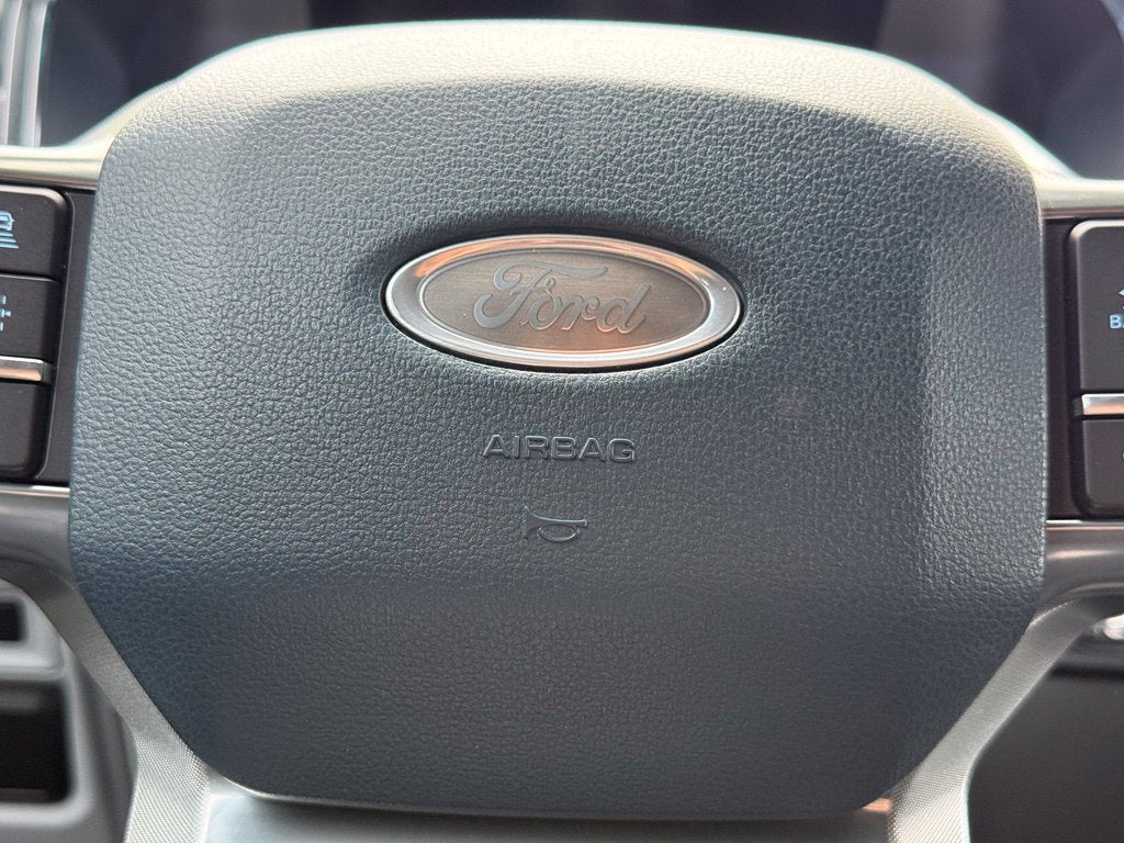 2023 Ford F-150 Limited - 4WD / PANORAMIC SUNROOF / $86,855 MSRP