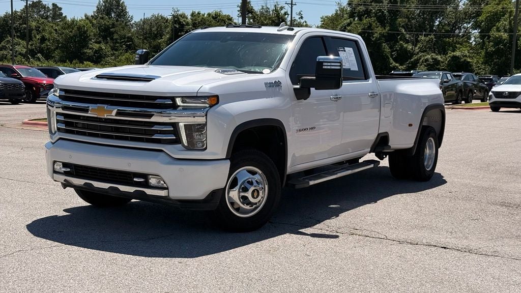 2022 Chevrolet Silverado 3500HD High Country SUPER LOW MILES