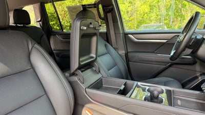 2026 GMC Acadia Elevation LOW MILES