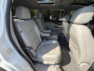 2021 GMC Acadia SLT