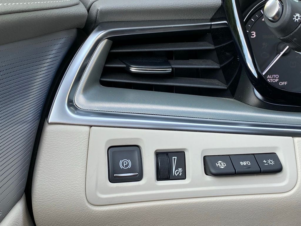 2025 Cadillac XT5 Premium Luxury ONE OWNER CLEAN CARFAX