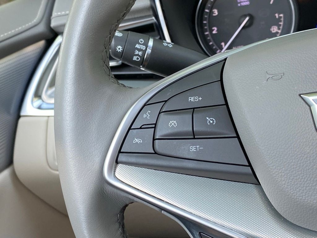 2025 Cadillac XT5 Premium Luxury ONE OWNER CLEAN CARFAX