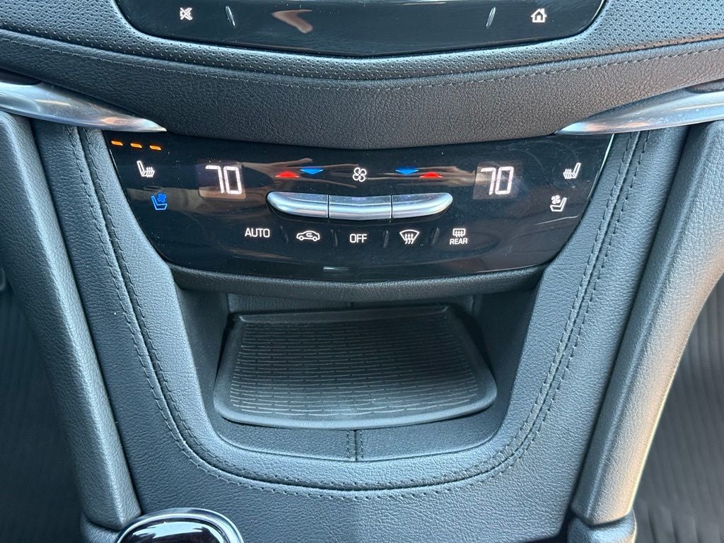 2022 Cadillac XT5 Sport HUD
