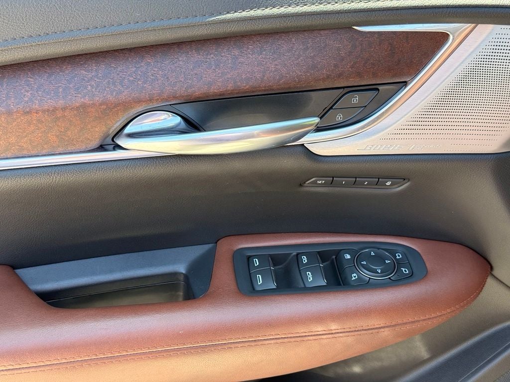 2022 Cadillac XT5 Sport HUD