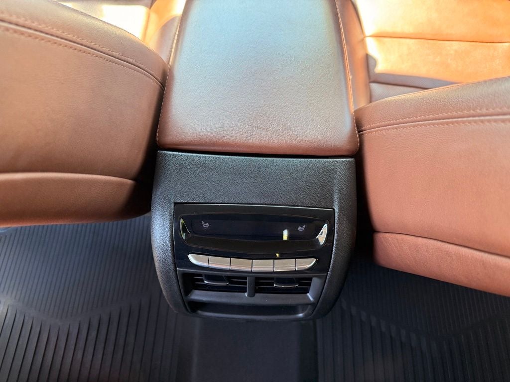 2022 Cadillac XT5 Sport HUD