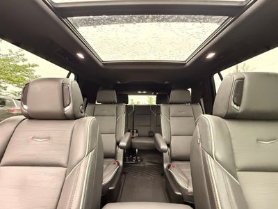 2023 Cadillac Escalade Sport